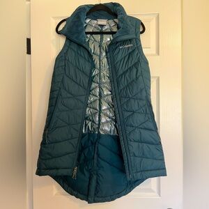 Columbia Women's Long Puffer Omni Heat Full Zip Insulated Vest